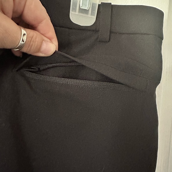 Mens Lululemon pants - Picture 8 of 8